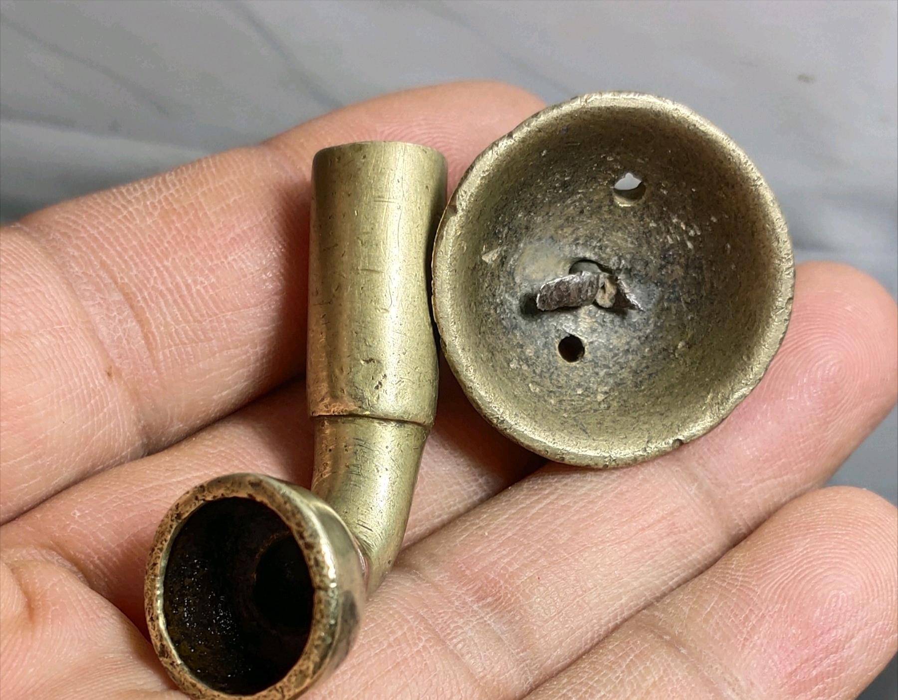 22种老烟具,物在人非已成古董,他们的主人如今在哪里?