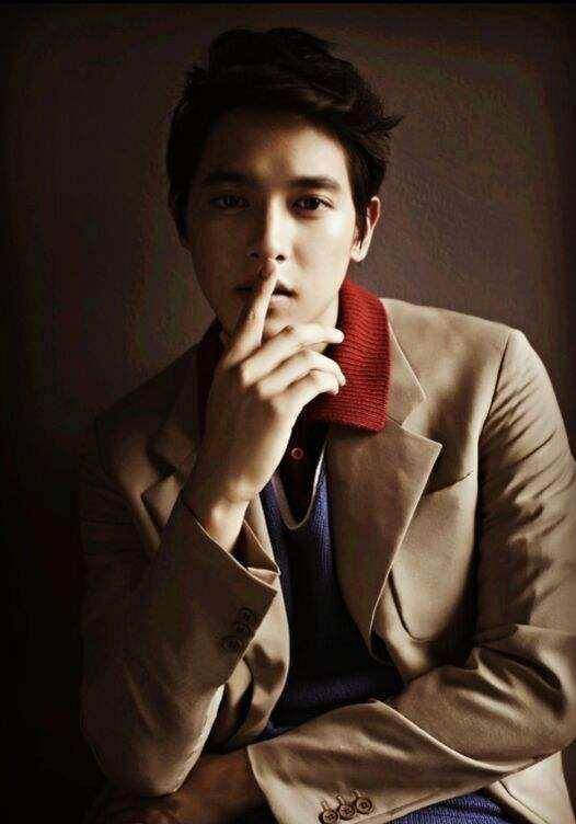 泰剧《同一片天空》接档热播剧收视率不减,jamesji造型惊艳_哥哥_姐姐