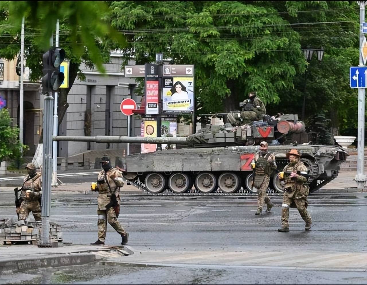 乌军趁乱从多方对俄发起反攻,瓦格纳叛乱对前线形势有什么影响?