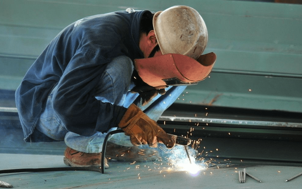 电焊工证书如何报考?需要哪些报名条件?_作业_人员_操作