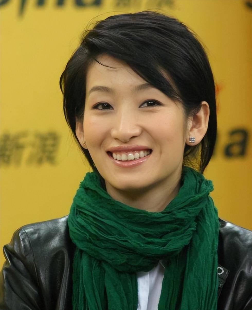 丑,如今追如狗",这些明星完美诠释,娱圈是把整容刀_秦海璐_王俊凯_陈