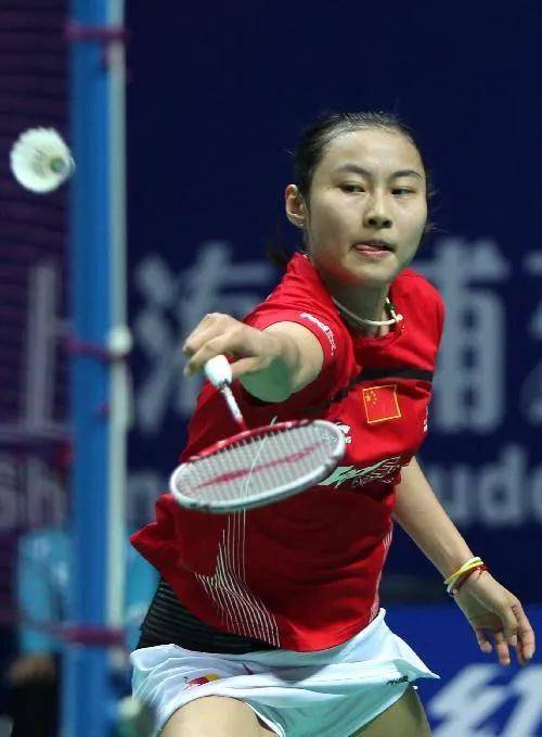 "国羽第一女子"王仪涵:为事业25岁不结婚,31岁下嫁不知名小师弟_训练