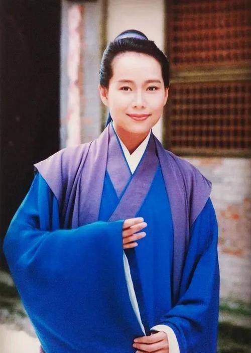 这次,淡泊名利的叶童,给追名逐利的娱乐圈上了一课_许仙_能演_电影