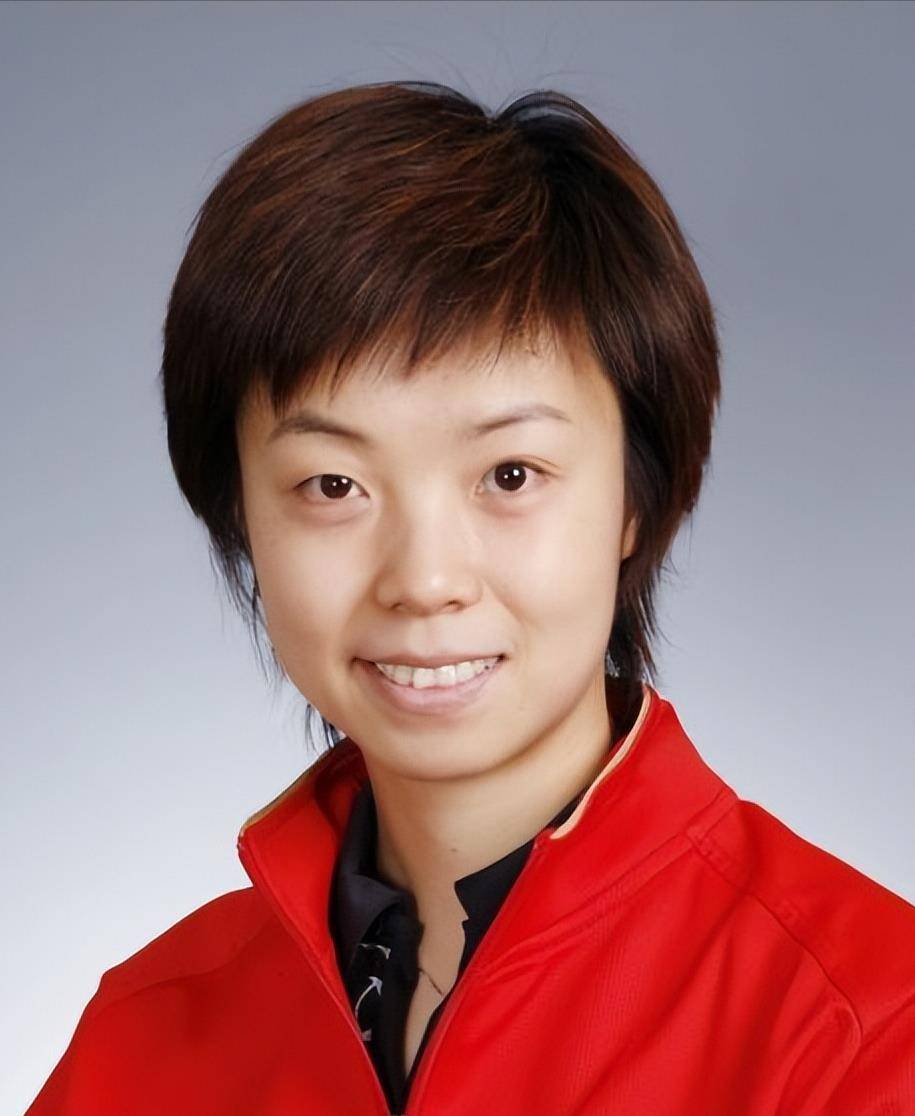 富商徐威:与12年女友袁立分手,转身娶了张怡宁,全靠岳母撑腰_生活