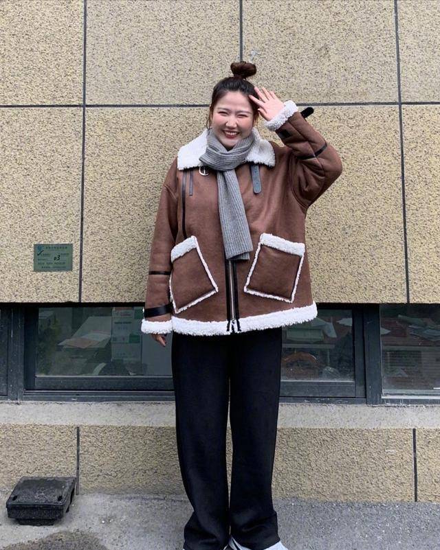 胖女孩冬天怎样才能显瘦呢?