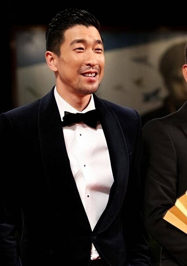 王千源:与妻子聚会相识,从无到有相互扶持,今事业有成家庭幸福_于倩