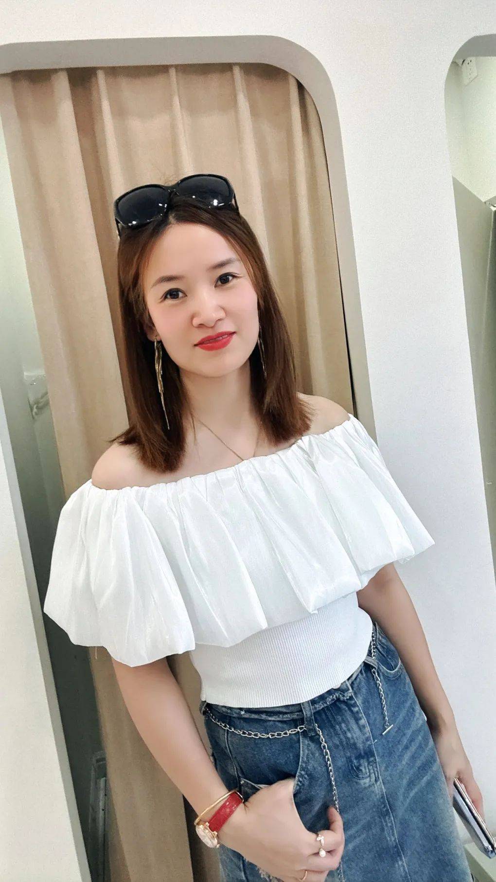 苗莲花专访曾婷婷 | 毅然转型后的美业新生之路,让梦想华丽绽放!