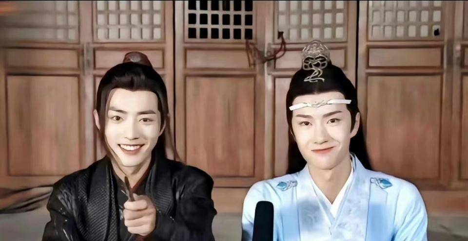 《陈情令》开播四周年,于斌晒肖战王一博聚餐视频,剧组氛围非常好