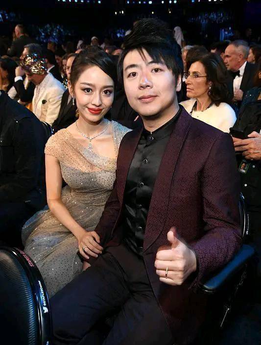 郎朗宠了她4年,却输给了吉娜,如今32岁现身活动惊艳四座_巩新亮_事业