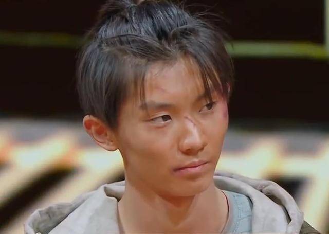 马嘉祺不是易烊千玺,但是演技一点不输,章子怡点赞,于正看哭了_谢可