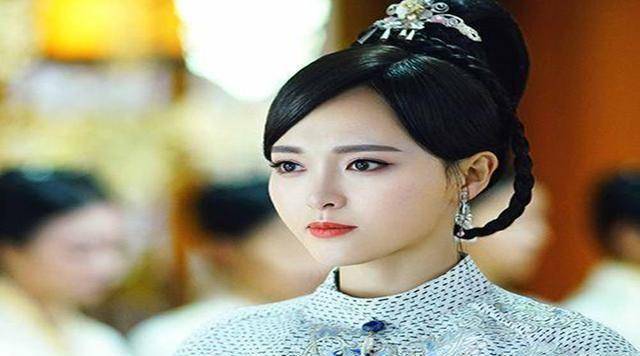 乡村原野《果蔬青恋》不算什么,《福星小农女》又苏又撩甜度爆表_石村