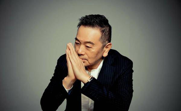 65岁"老帅哥"张晨光被网友说哭,只因出镜带货,他到底冤不冤_爸爸_父亲