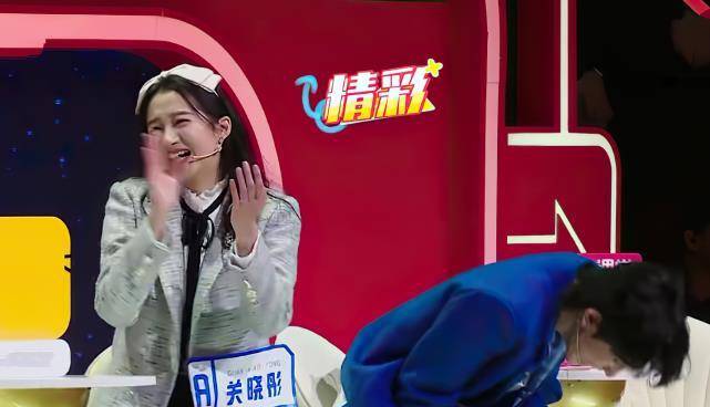 华晨宇故意放水宠着贾玲,女方只顾高兴,做出一套动作令人惊喜_节目