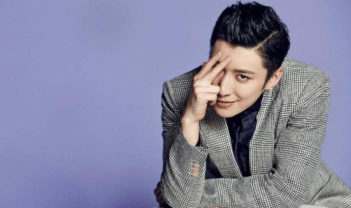 大背头的男星:张若昀迷人,胡歌时尚,看到最后:这谁顶得住?