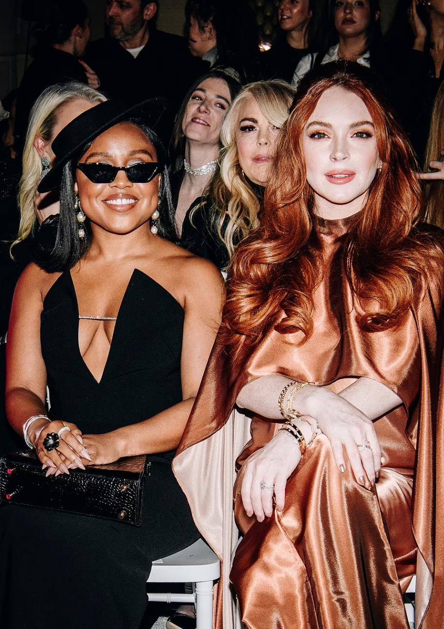 lindsay于5月刚刚与多年好友badershammas结婚,看起来婚姻幸福美满