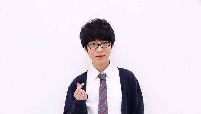 不受绯闻影响,人气远超嗨氏!_张大仙_经历_王者