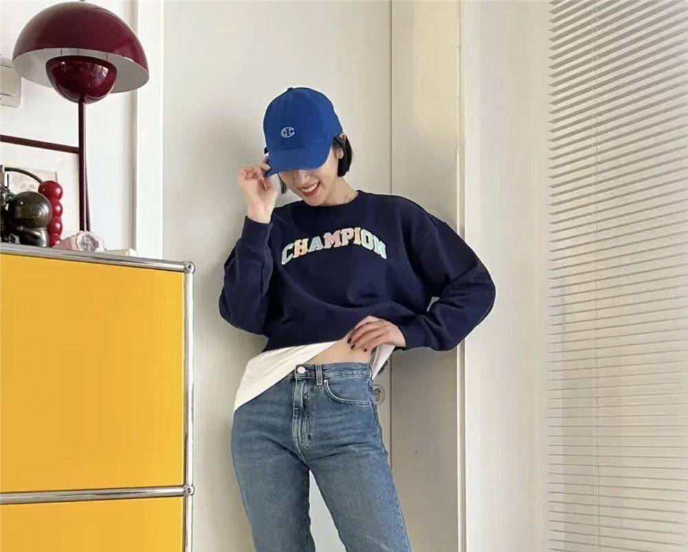 周雨彤的家太个性,家具家电复古又时髦,网友:我能住一周不下楼_镜子