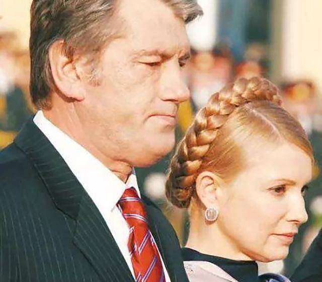季莫申科:兼具富婆,总理,囚徒多重身份,冷艳决断的美女政治家