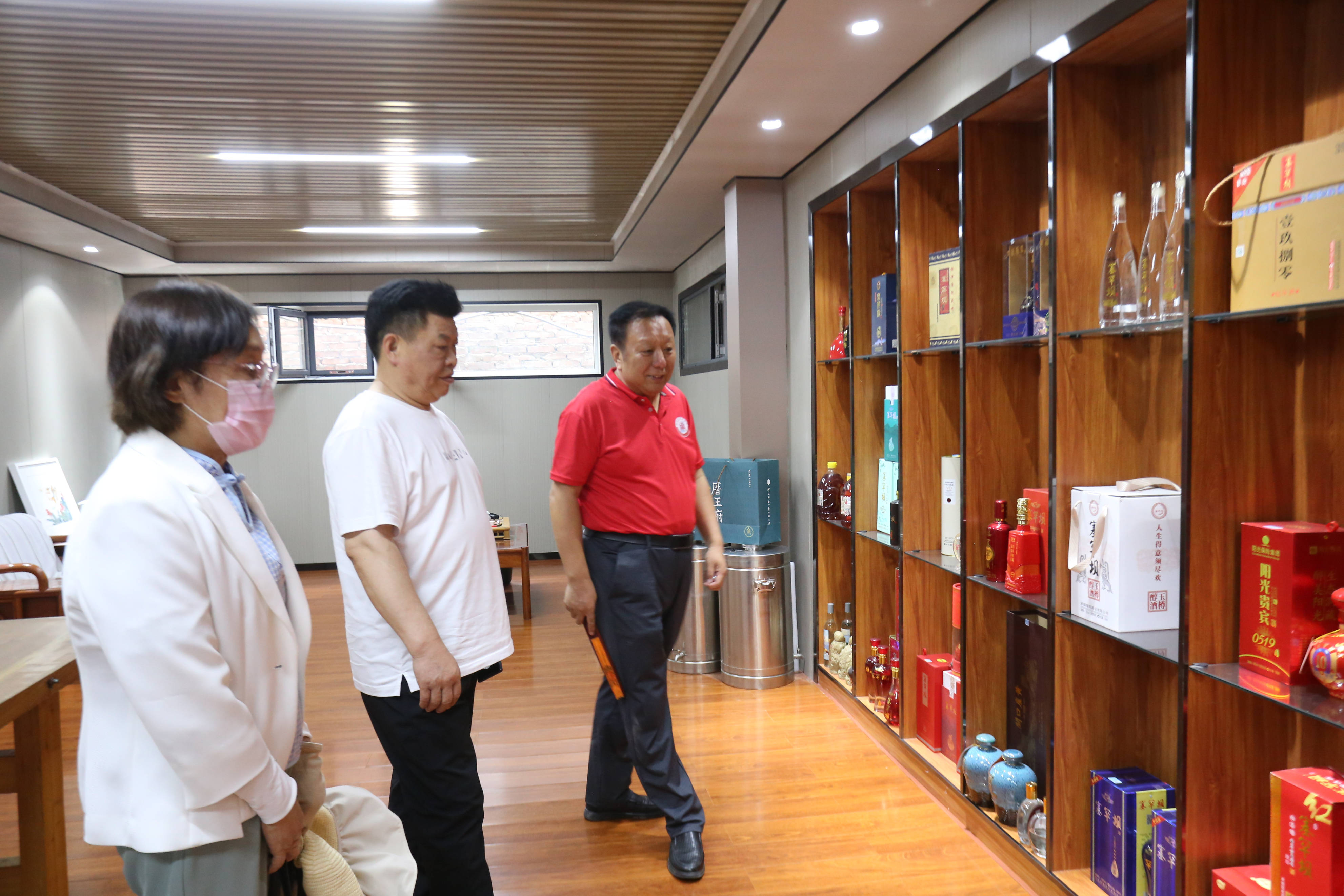 听乡音 叙乡情 品佳酿 缔友谊 学精神 谈合作 谋发展_塞罕坝_河北省