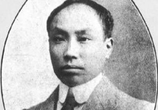 1932年陈独秀被捕,一年轻女子拿着报纸痛哭:这不是我家李老头吗_潘兰