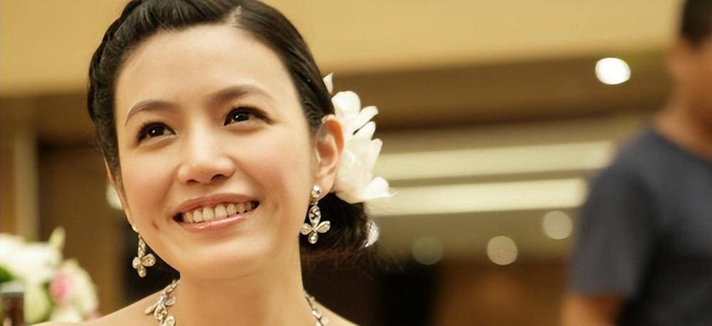 《全民初恋》陈妍希复杂的情史_陈晓_周渝民_婚礼