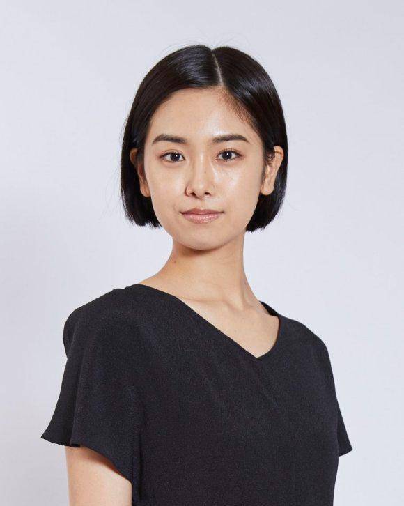 这次泽塔奥特曼的女主名为中岛洋子,扮演者名为松田rima.