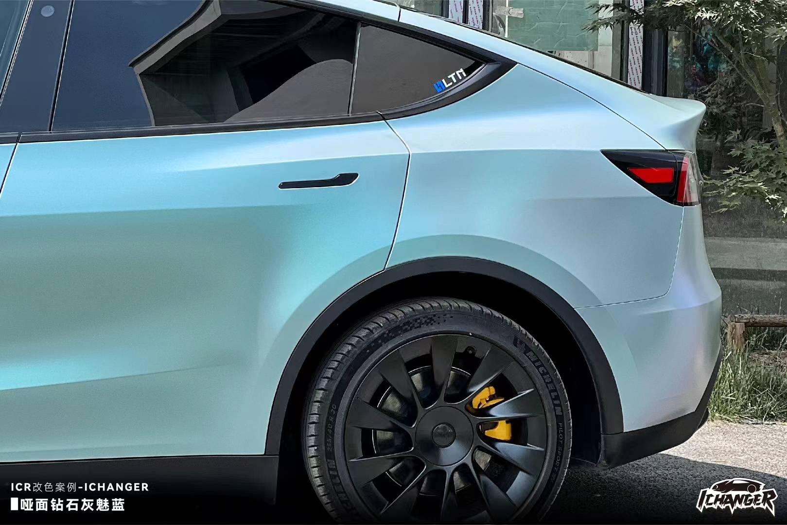 特斯拉model y-ichanger改色膜亚面钻石灰魅蓝,魅惑而不骚气_品质