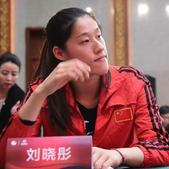 郎平爱徒重回女排当教练,女排未来有望再次夺冠,蔡斌位置不保_刘晓彤