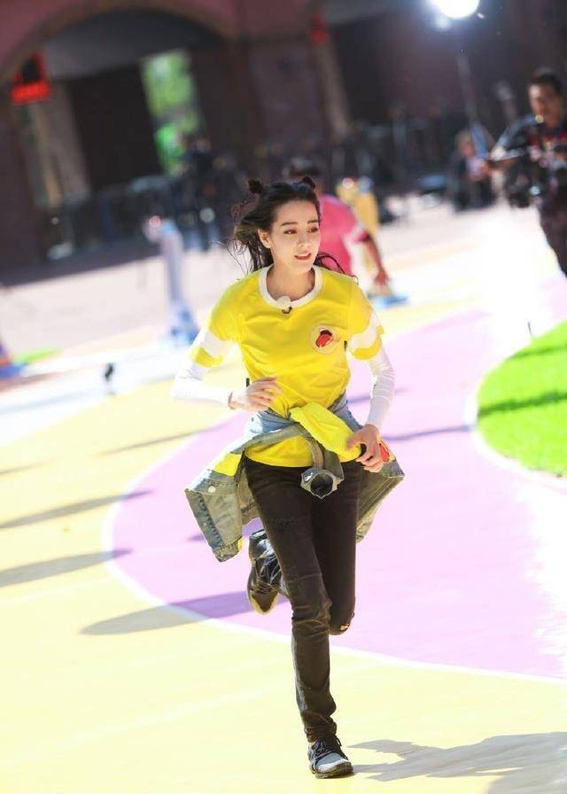 你有听到王祖蓝被热巴打时喊鹿晗吗?返回搜狐,查看更多