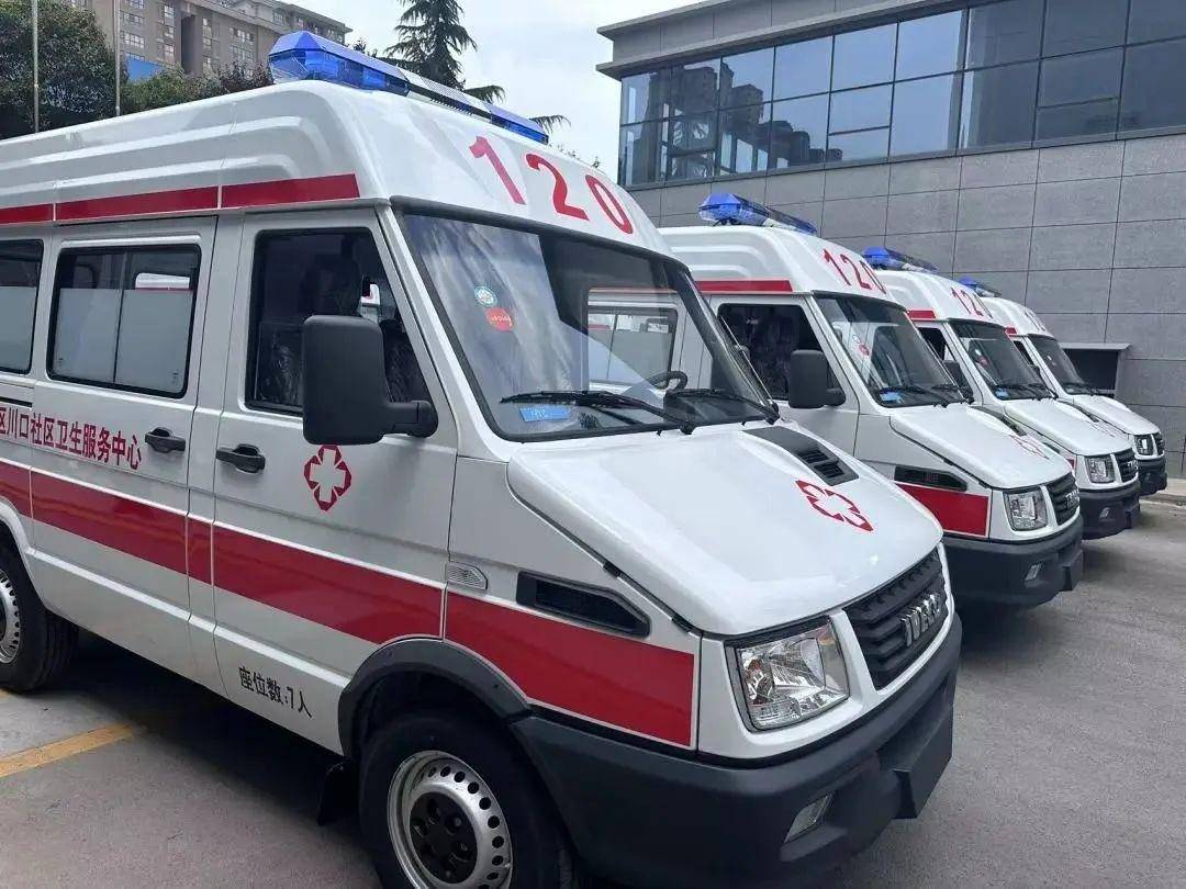 依维柯经典得意救护车成功交付!_搜狐汽车_搜狐网