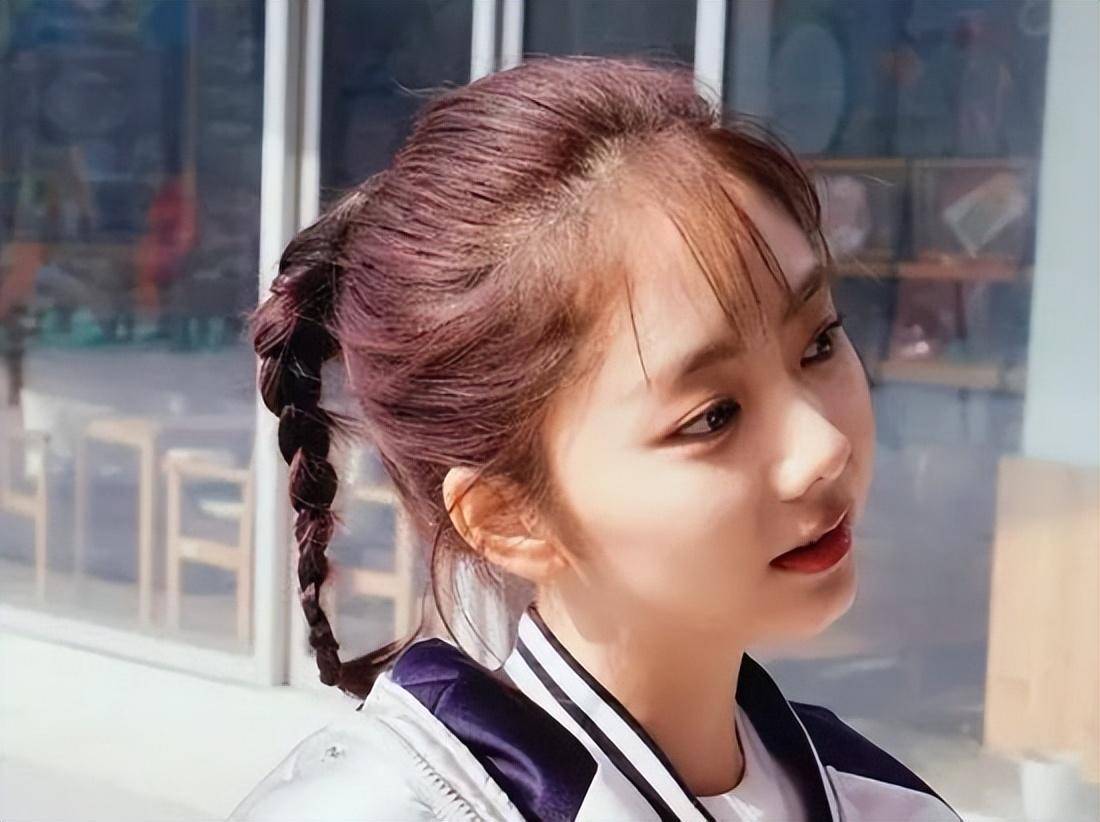 "巴蜀之地"盛产辣美人,这7位川渝女明星,就是最好的证明_蒋勤勤_殷桃