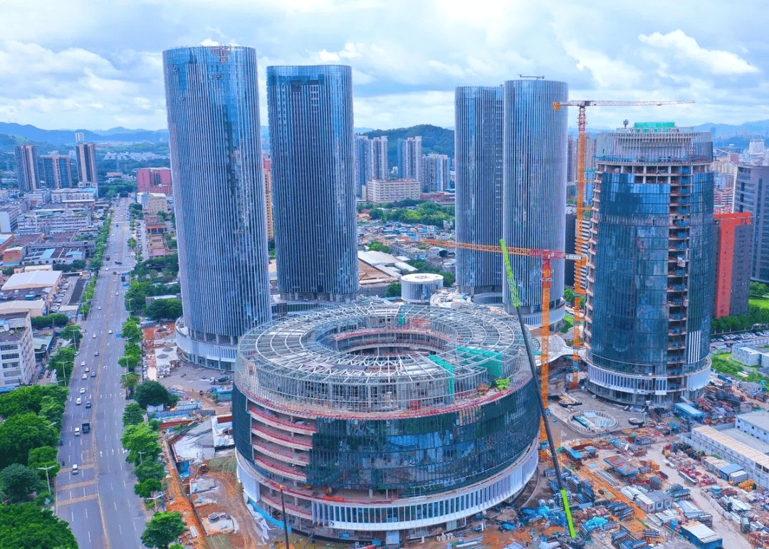 2019年7月10日,oppo就宣布在东莞市长安镇建设长安新研发中心,并举行