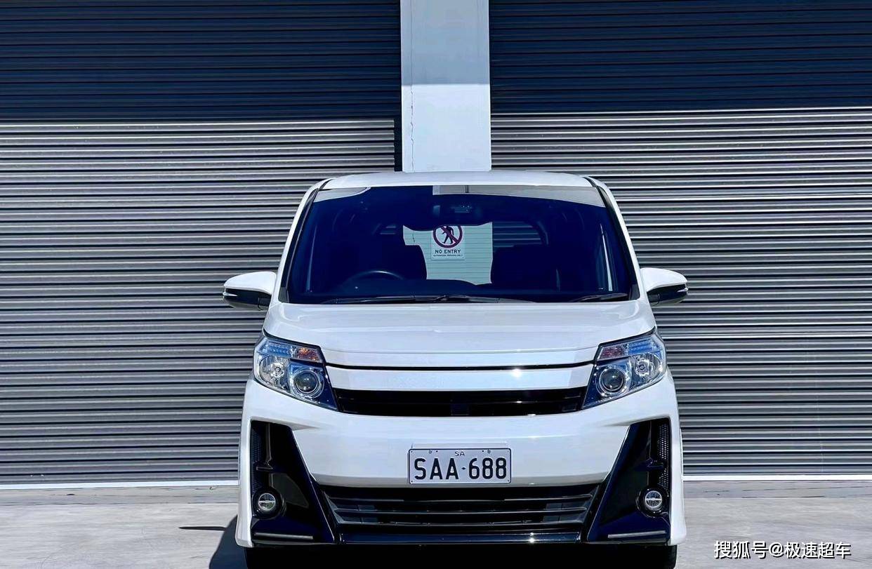 三排七座 侧滑门,新丰田noah曝光,有望国产_搜狐汽车_搜狐网
