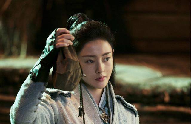 张天爱:她是《鲛珠传》中扬善惩恶的黑羽_身份_职业_电影