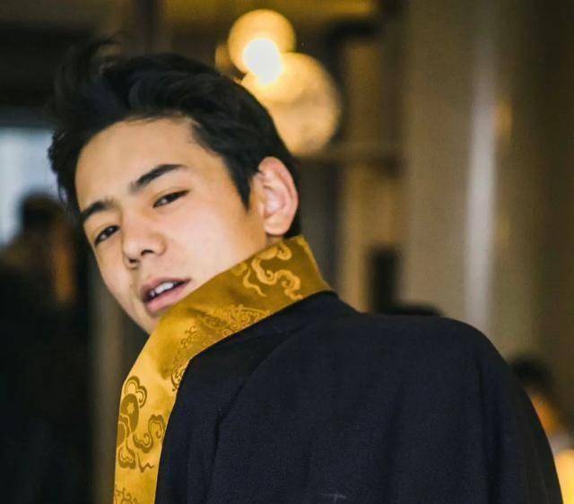 5,宋妍霏以"白痴角色设计"翻盘?但这种炒作的痕迹太明显了.