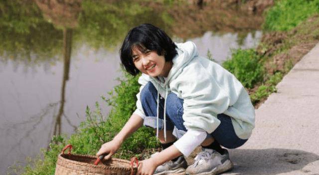 张子枫向郭富城要签名成功,晒照酸彭昱畅,彭昱畅的回应逗笑全场_嘉宾