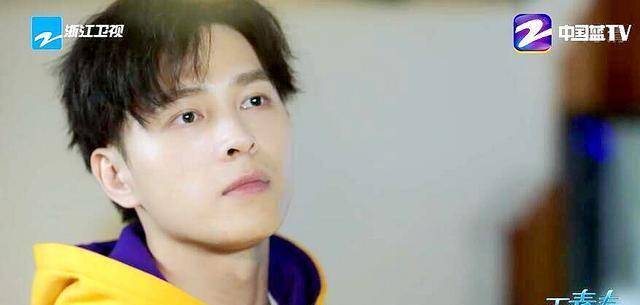 正青春2627预告:小贝调侃但丁被表白?