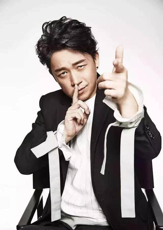 张嘉译这种蠢萌浪漫型正是当下流行款_马克_大叔_小米