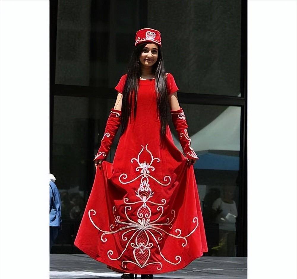 土耳其传统服饰简笔画图片