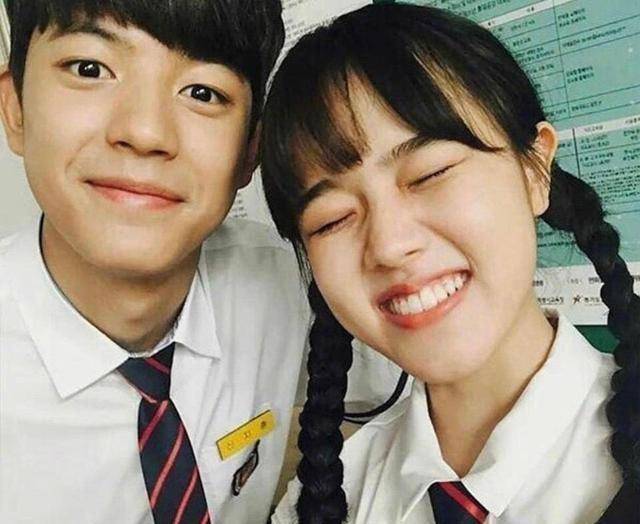 《复仇笔记》:超甜校园韩剧,少女心爆棚,一部剧捧红两位男神_剧中