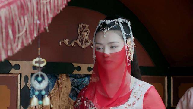 《凤归四时歌》:如果爱上了一个人,就应该大声说出来_容靖_郡主_南屿