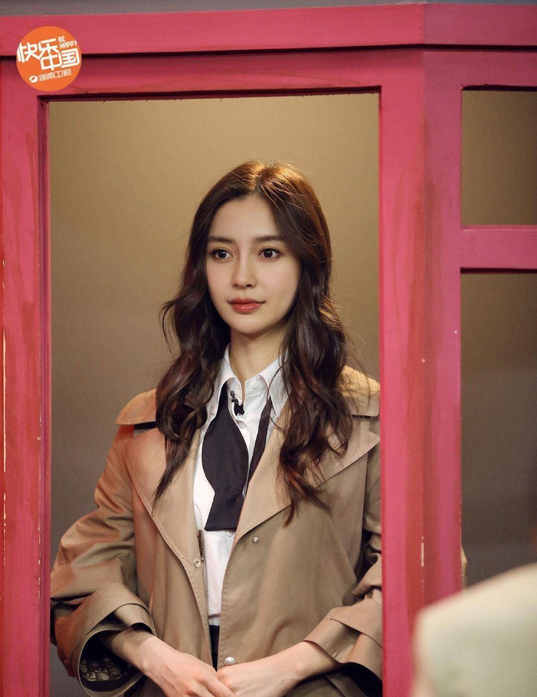 baby新综艺中演蜡像,我看到了杨颖演技的巅峰水平_表演_进步_易烊