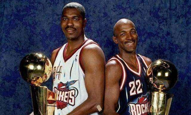 99年火箭队聚齐大梦,巴克利,皮蓬三巨头,为何没能夺冠?