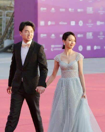 都在说佟丽娅雷佳音友尽有谁看到雷佳音偷偷为丫丫画了一颗心_大叔