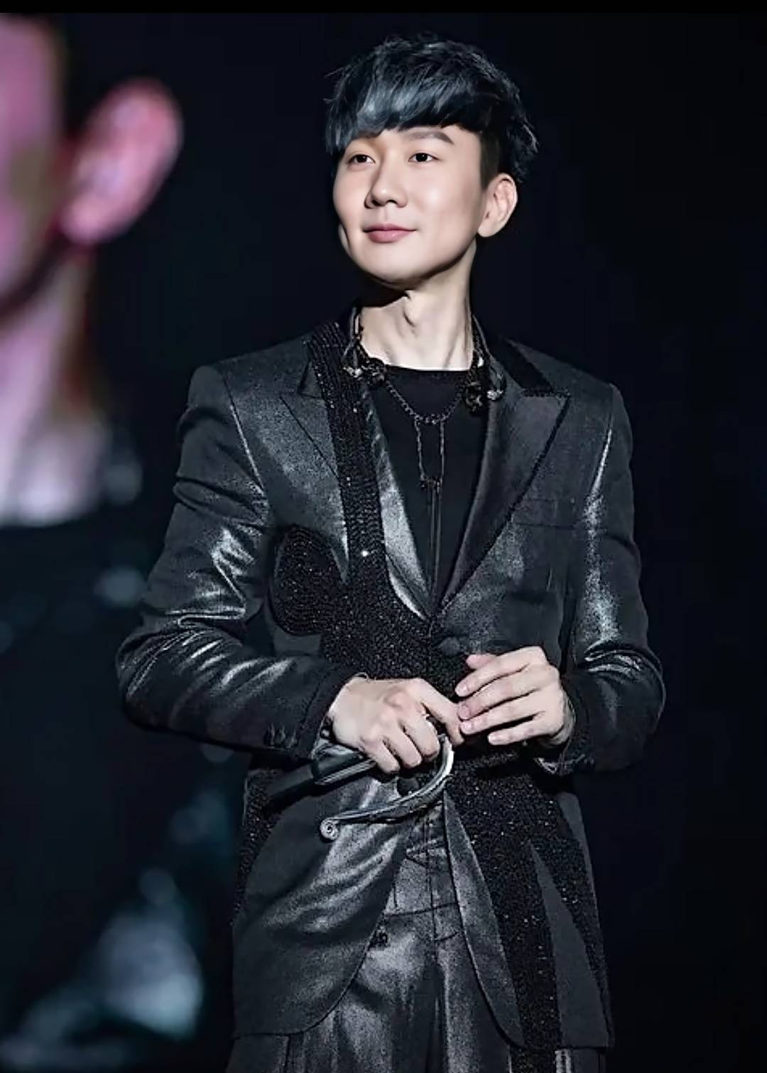 林俊杰jj20巡回演唱会内地首场广州站光速售罄_音乐_幸运_人们