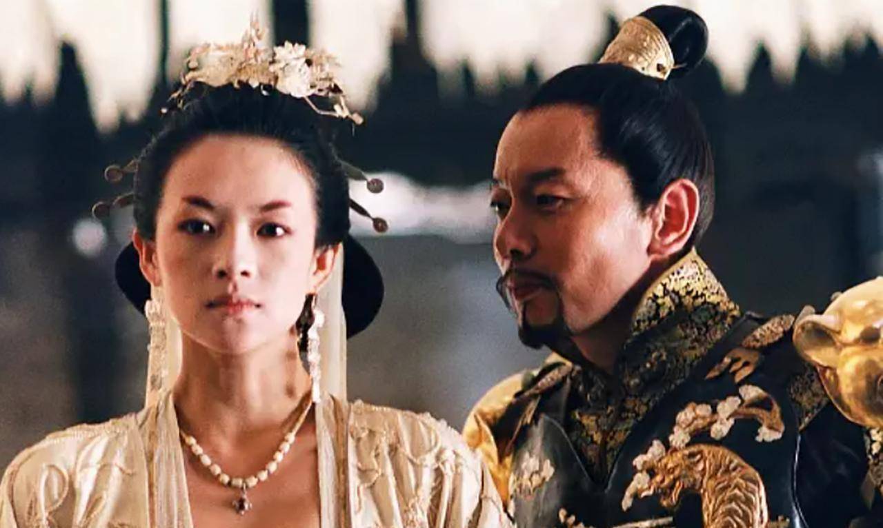 7分的《图兰朵》,宣告"不正常不类"电影再次破圈失败_魔咒_缘起_票房