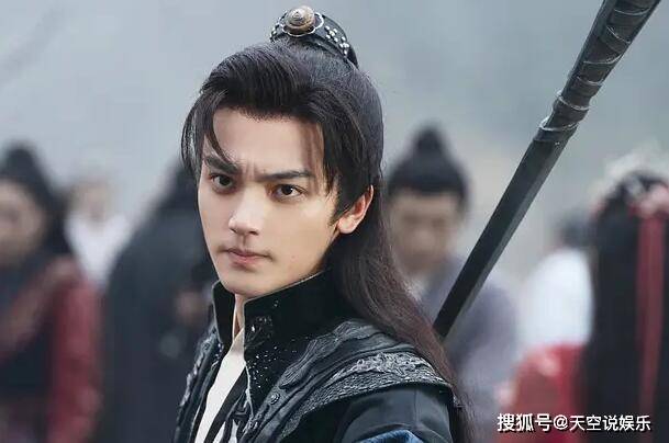 《雪鹰领主》墨阳琛的结局是什么?_东伯_银月_大儿子