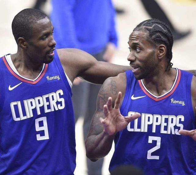 爵士vs快船:进攻与防守的互相博弈_米切尔_比赛_伦纳德