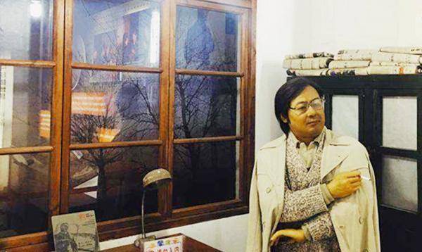 作为千万级别的畅销书作者,路遥去世后,为何给女儿留了大量债务_林达