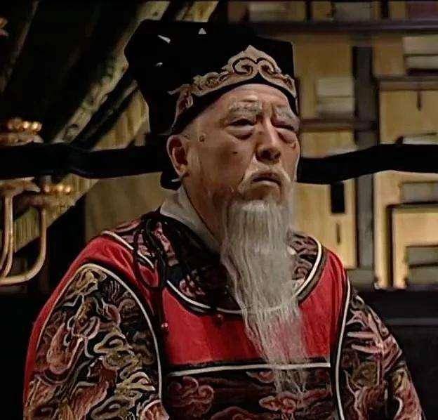 严嵩和徐阶同是贪官,后世评价为何会截然不同_皇帝_嘉靖_政治头脑